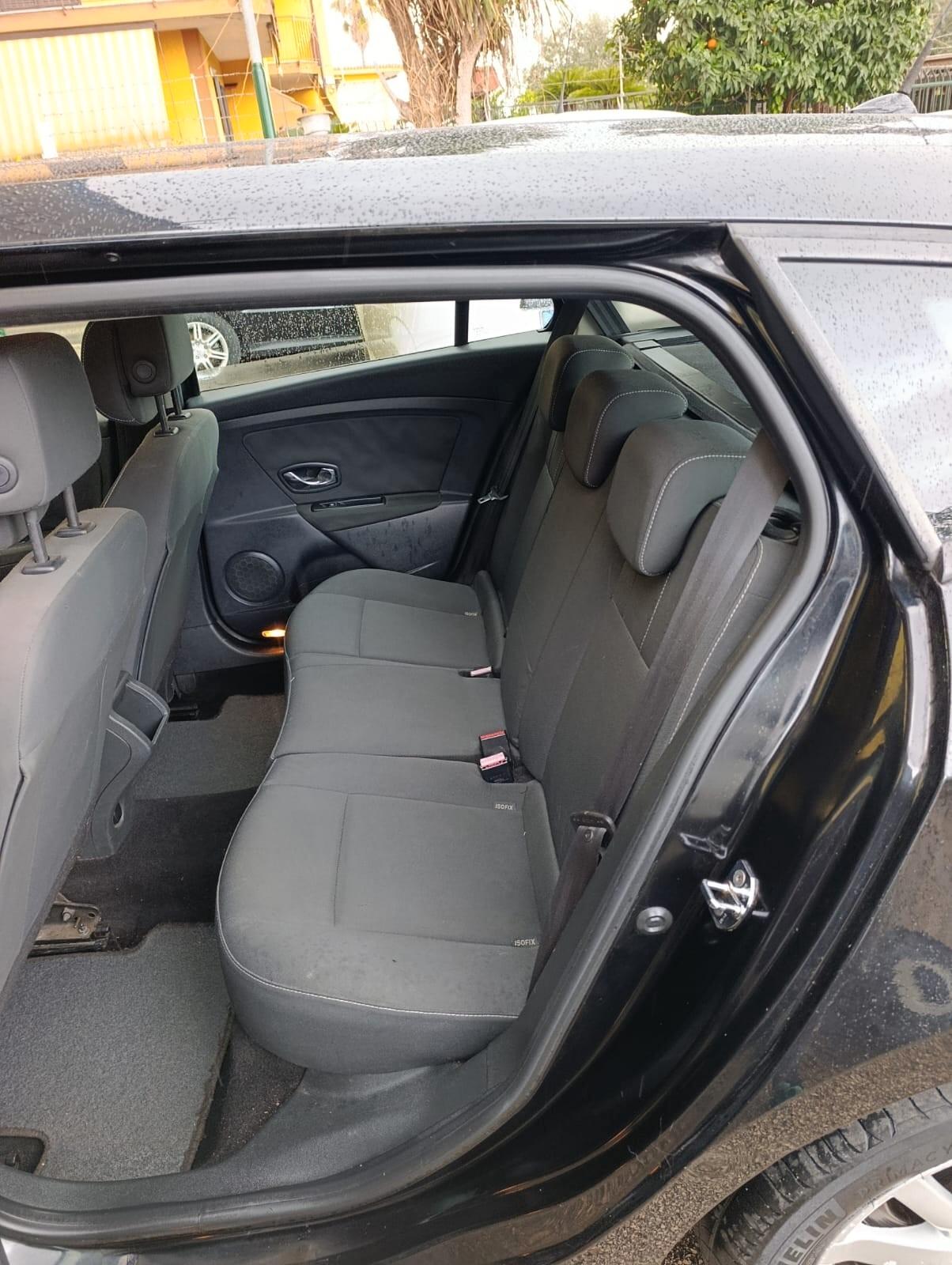 Renault Megane 1.5 dCi SporTour 2012