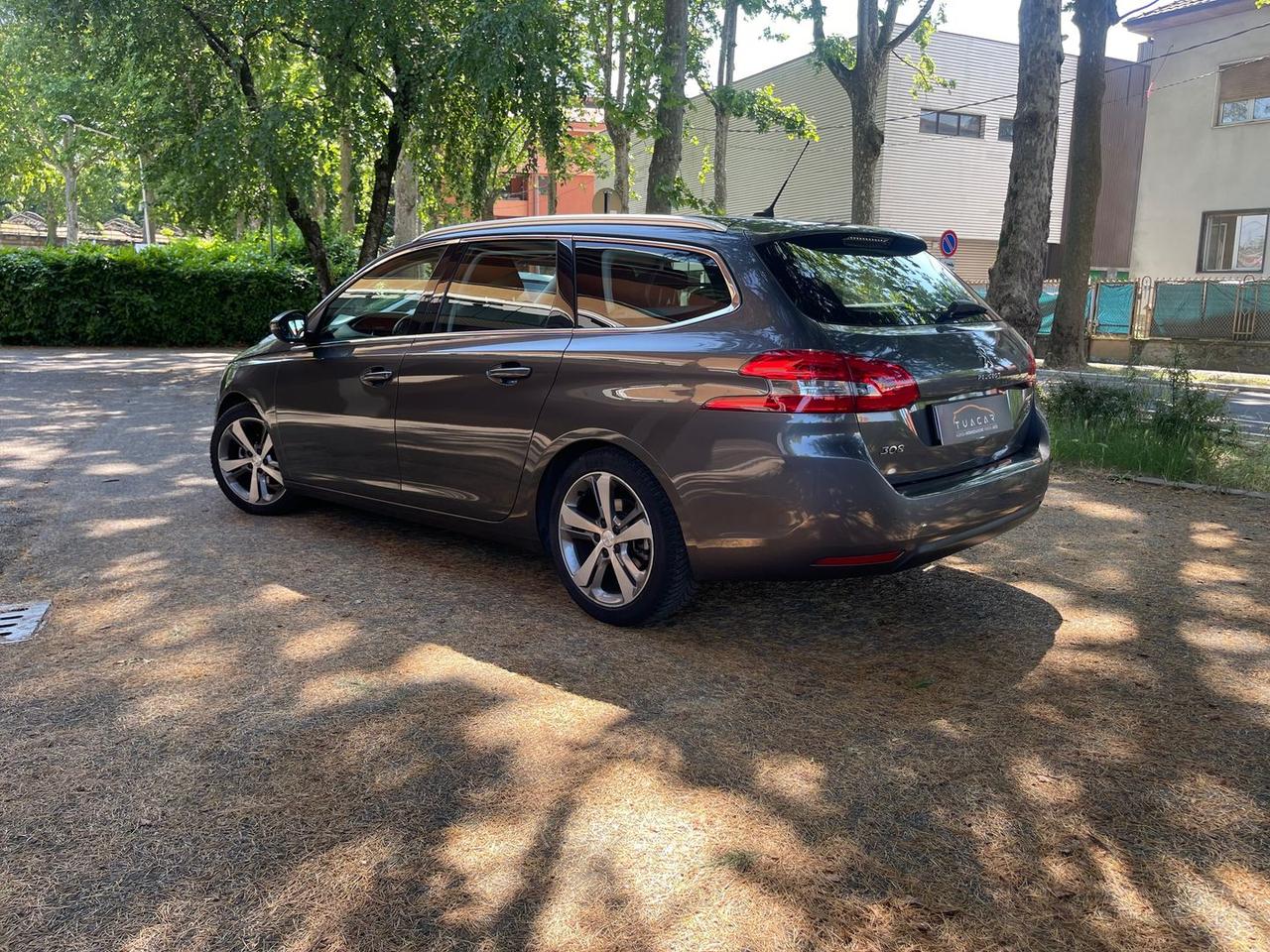 Peugeot 308 Allure 1.5 Blue HDI 130