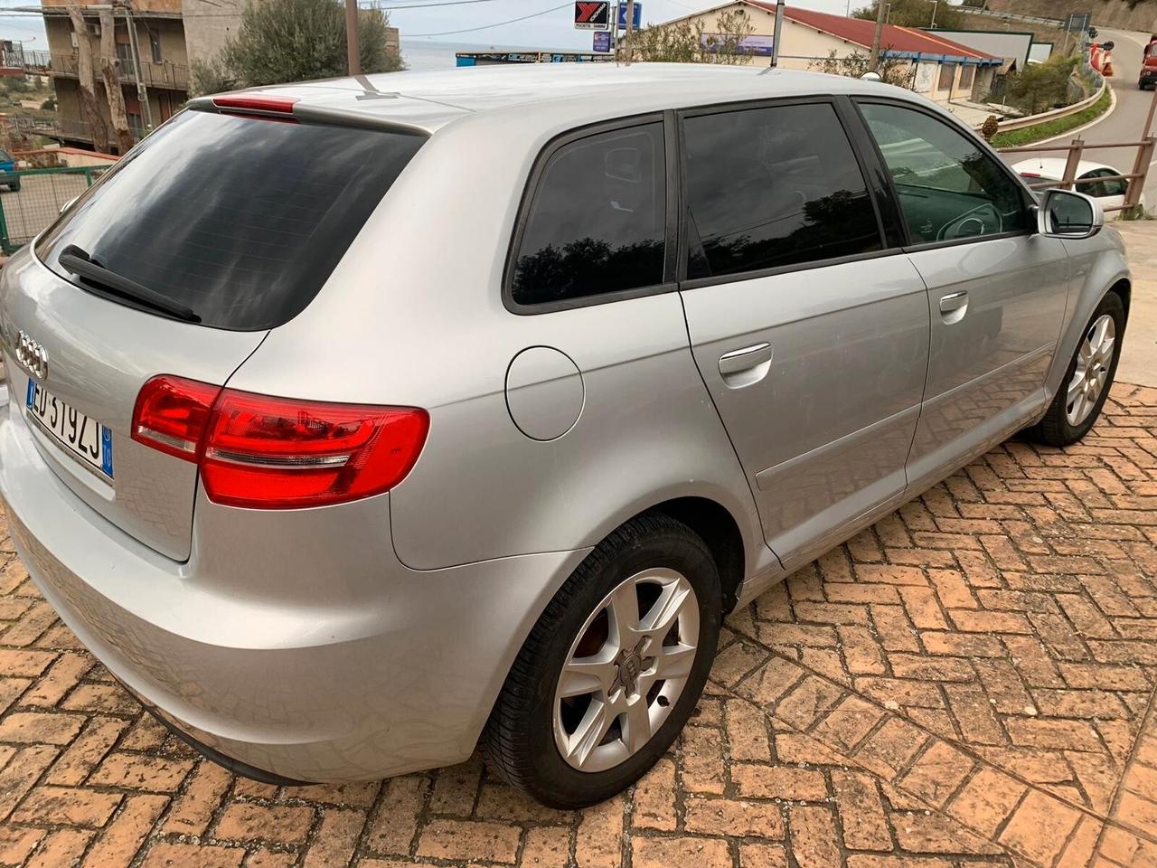 Audi A3 1.6 TDI 90 CV CR F.AP. Attraction