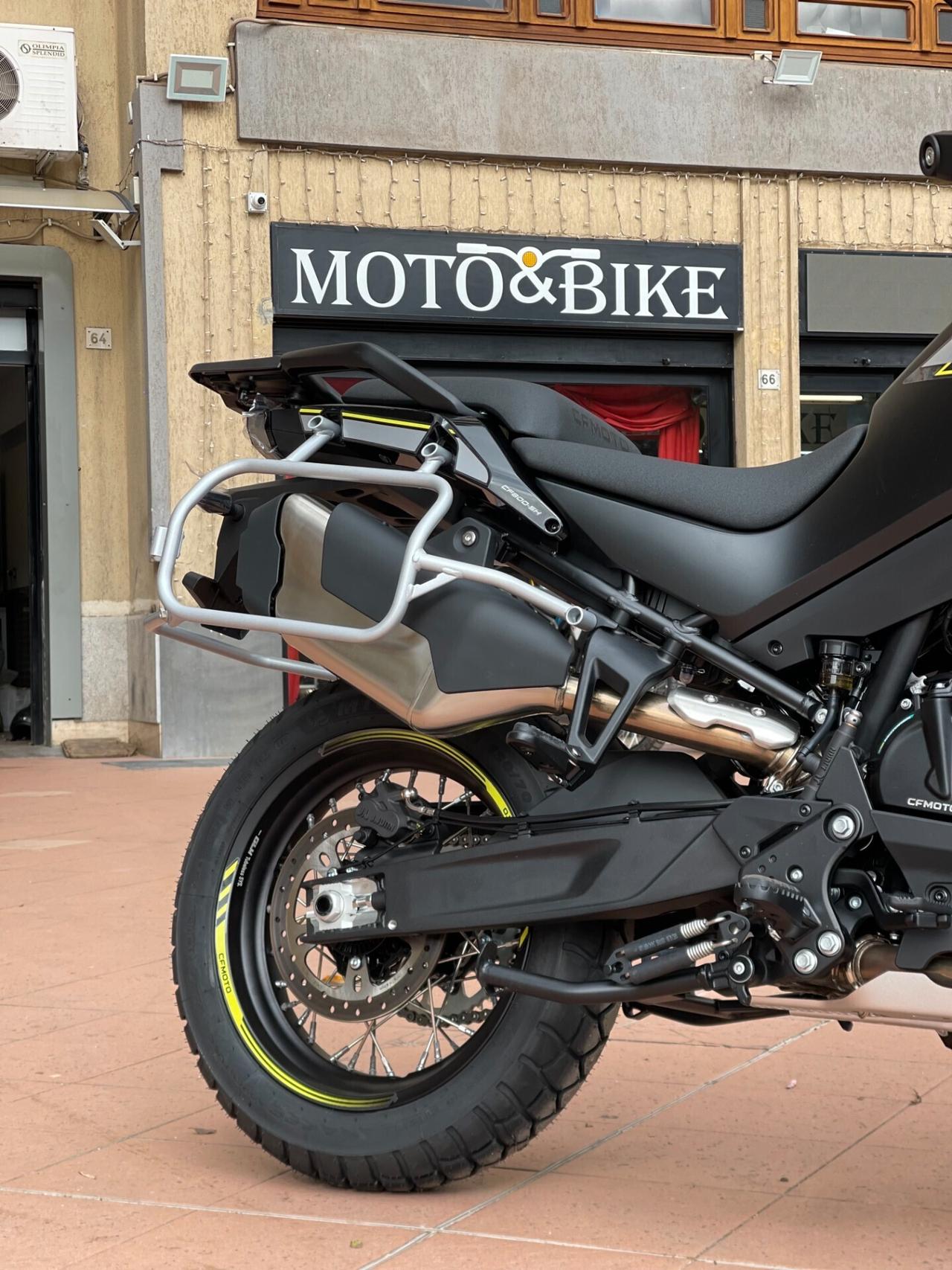 CFMOTO 800MT EXPLORE