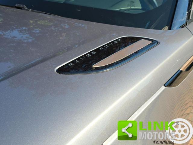 LAND ROVER Range Rover Velar 2.0 R-Dynamic SE 240 CV AWD Automatic