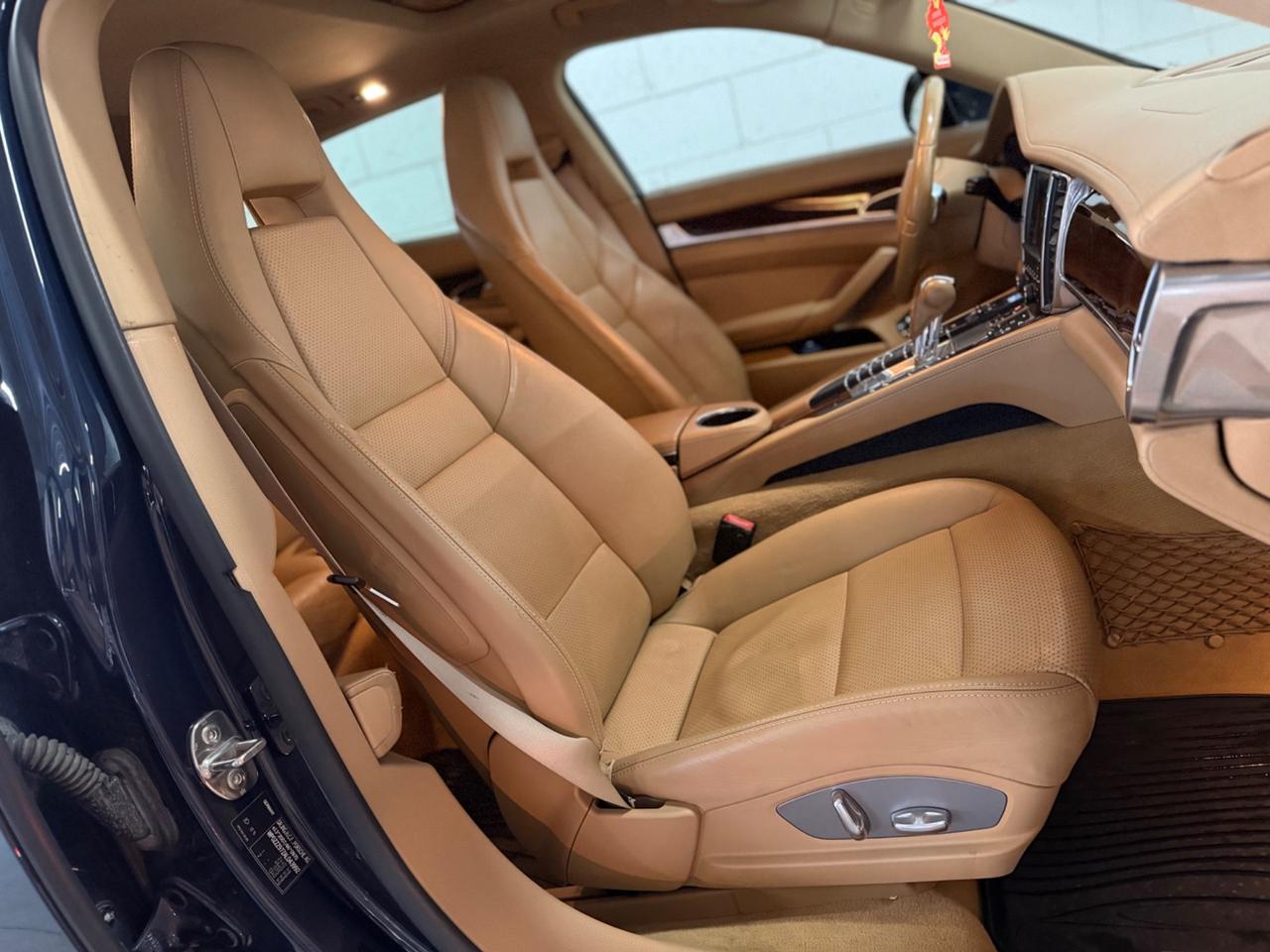 Porsche Panamera 4.8 4S