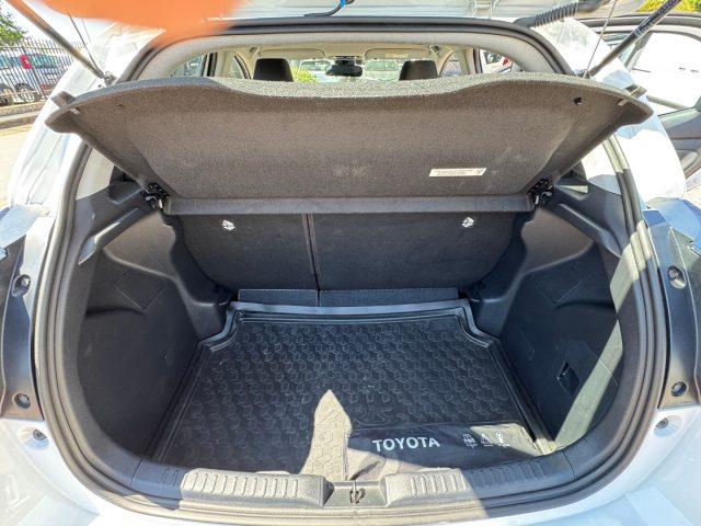 TOYOTA Yaris 1.5 Hybrid 5 PORTE BUSINESS AZIENDALE