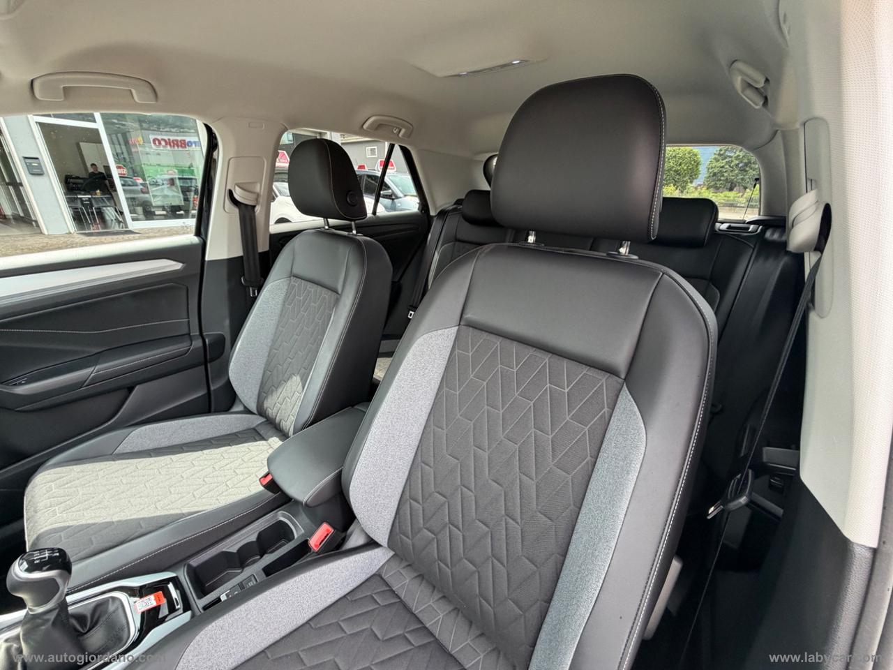 VOLKSWAGEN T-Roc 1.0 TSI Style