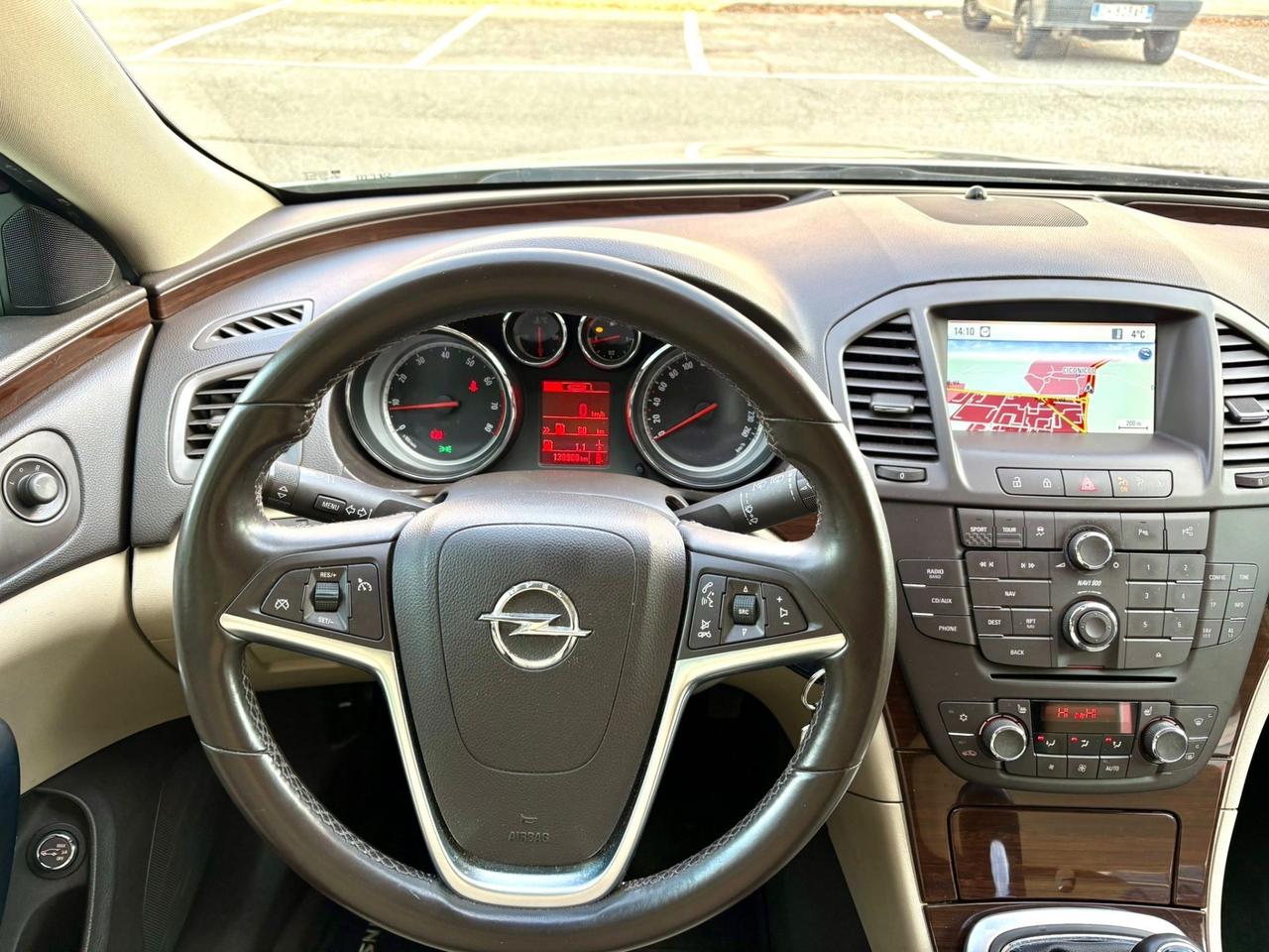 Opel Insignia 2.0 Turbo Sports Tourer Cosmo