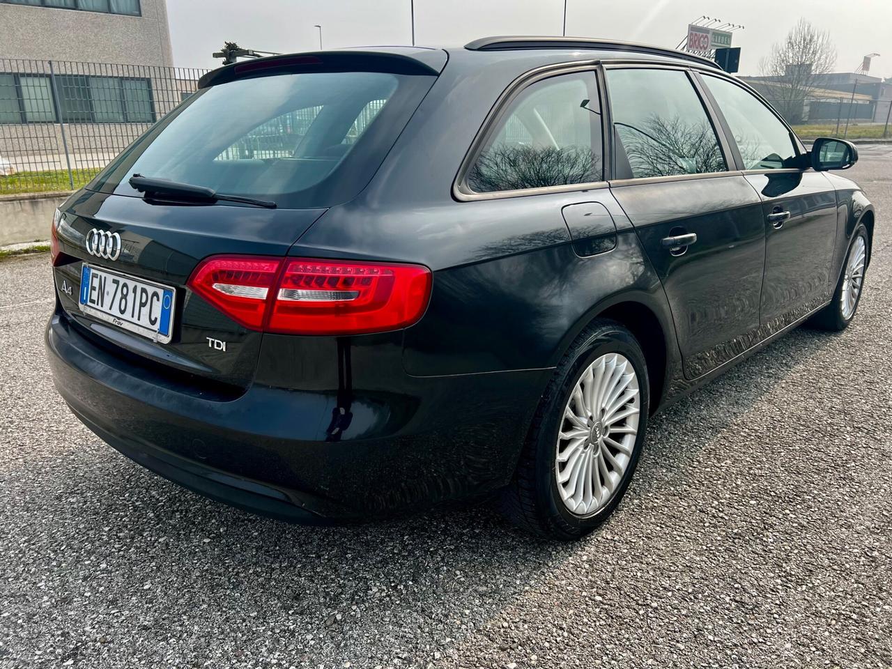 Audi A4 Avant 2.0 TDI 143CV Ambiente Plus