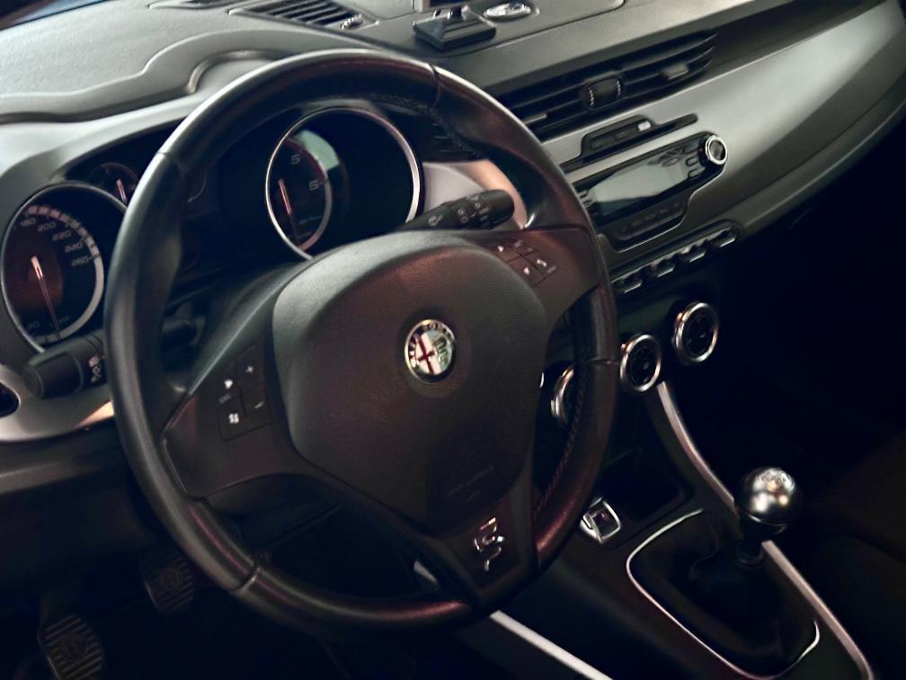 Alfa Romeo Giulietta 1.6 jtdm(2)