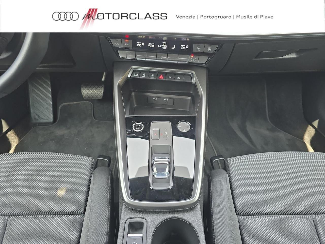 Audi A3 sportback 35 2.0 tdi s line edition s tronic