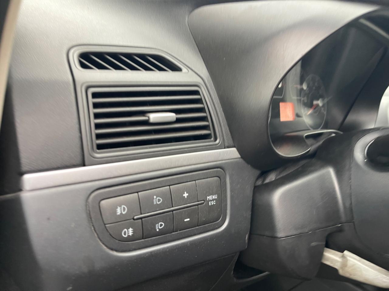 Fiat Grande Punto 1.3 MJT 75 CV 5 porte Dynamic