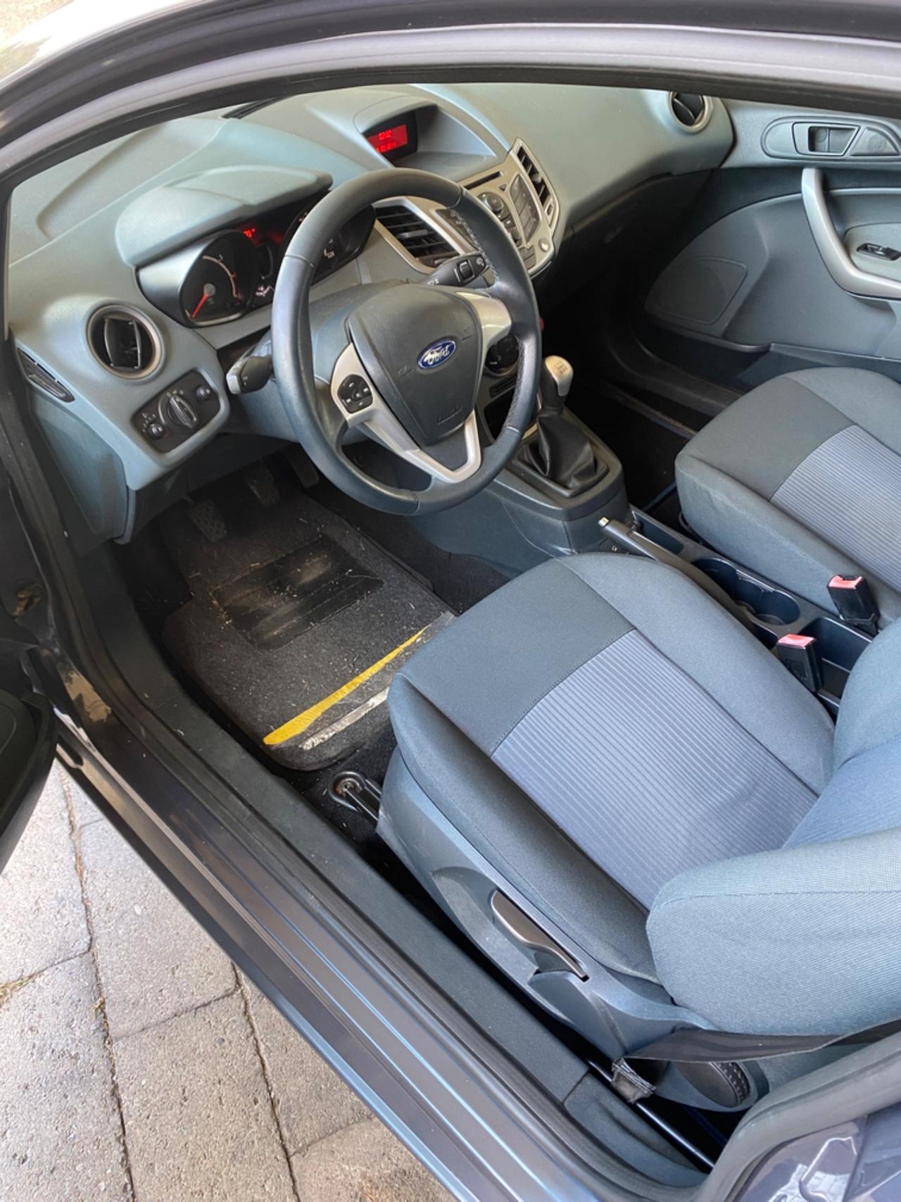 Ford Fiesta 1.2 82CV 3 porte Titanium