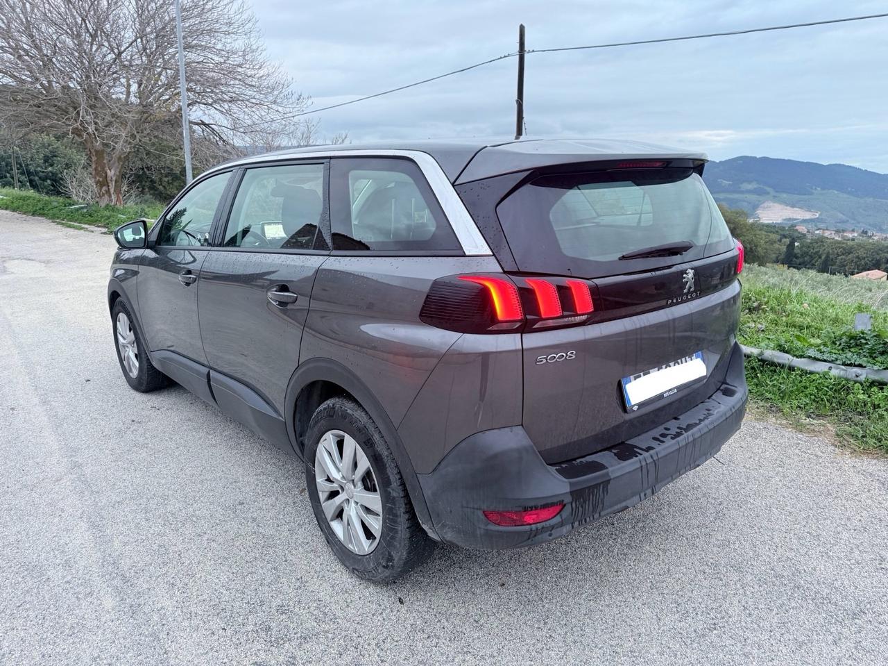 Peugeot 5008 BlueHDi 130 S&S Crossway