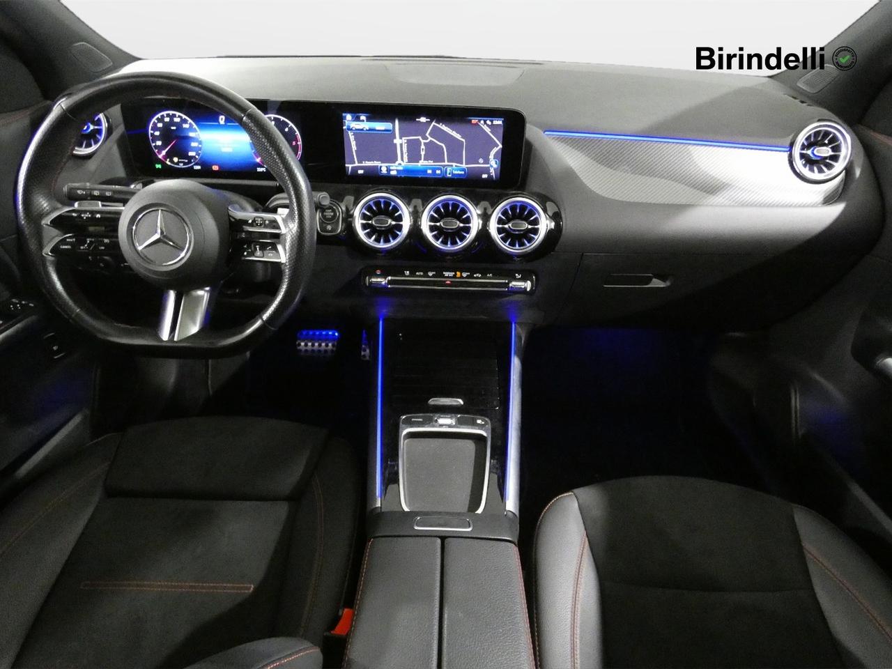Mercedes-Benz GLA (H247) - GLA 200 d Automatic AMG Line Premium