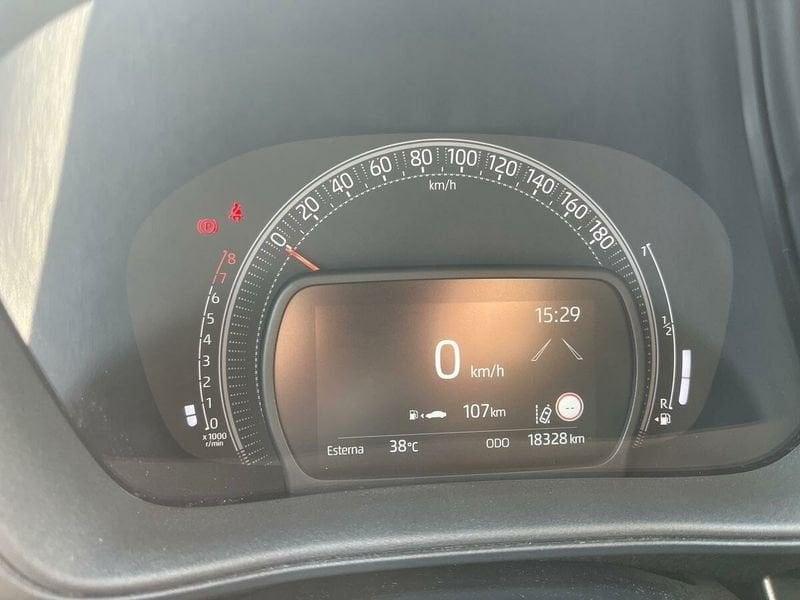 Toyota Aygo X 1.0B (72 CV) Active