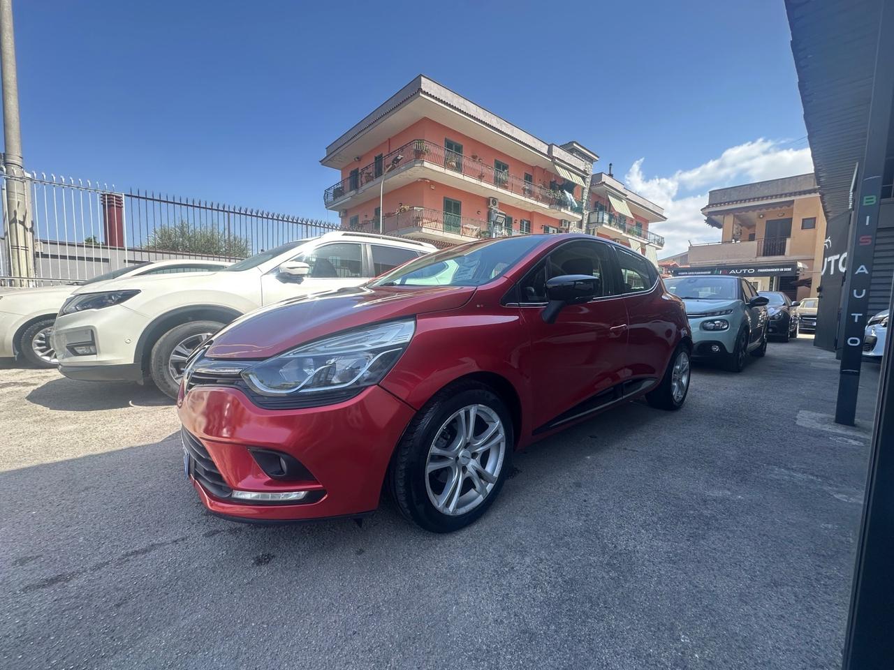 Renault Clio dCi 8V 90CV EDC Start&Stop 5 porte Energy Intens