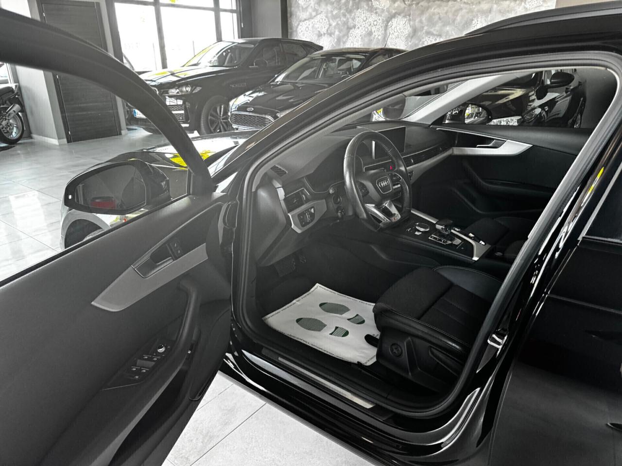 AUDI A4 AVANT 2.0 TDI SLINE + TETTO APRIBILE