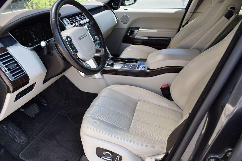 Land Rover Range Rover 4.4 SDV8 Vogue