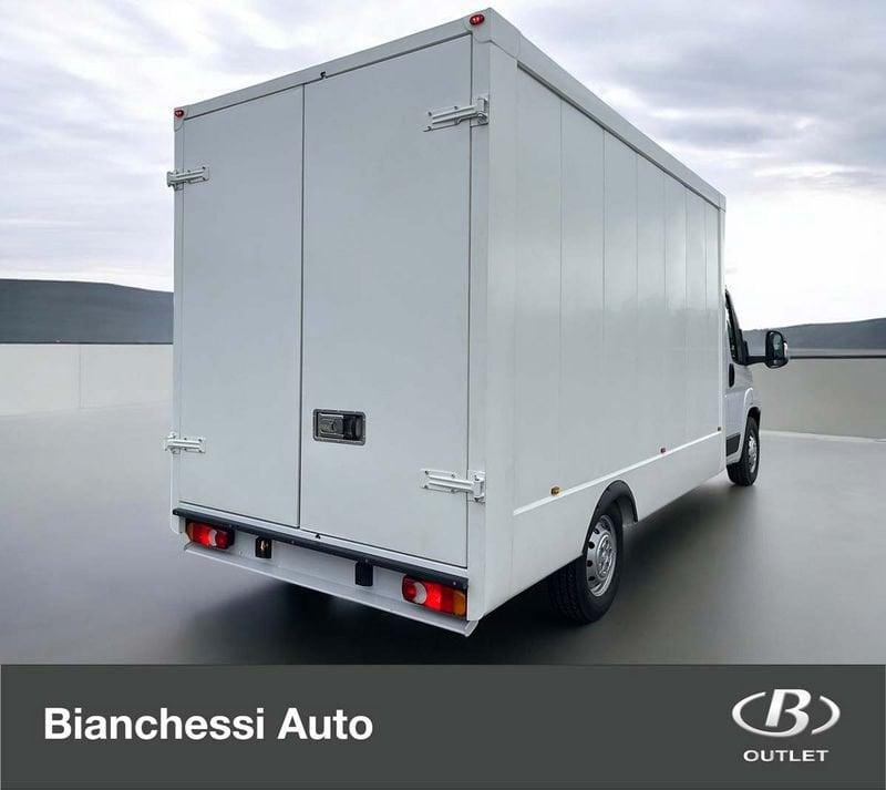 Peugeot Boxer 335 2.2 BlueHDi 140 S&S PLM Cabinato