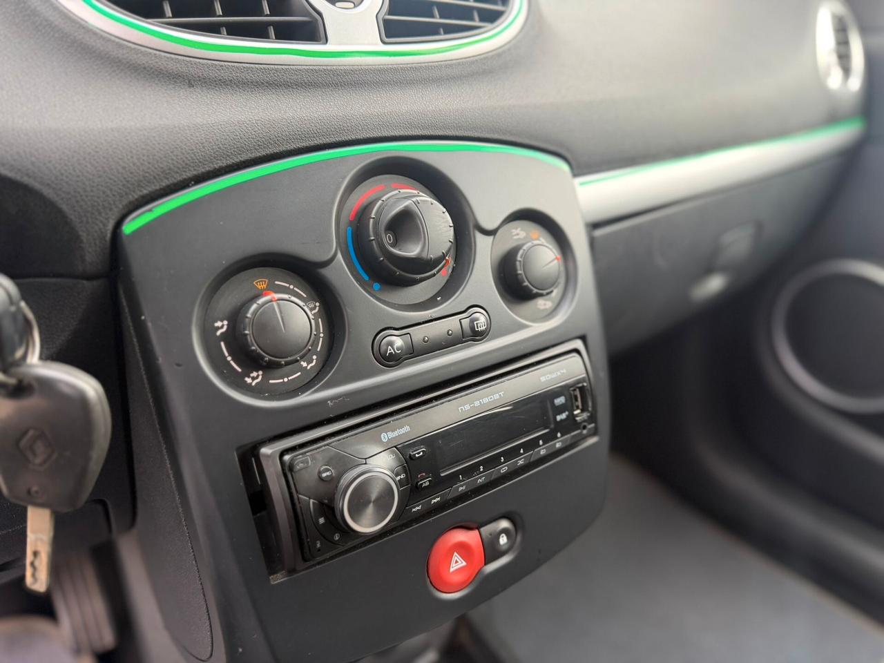 Renault Clio 1.2 16V 5 porte GPL Dynamique