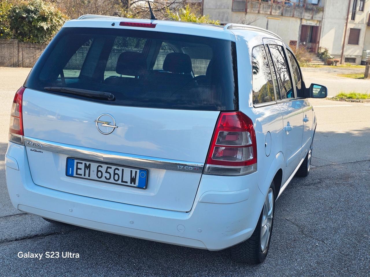 Opel Zafira 1.7 DIESEL CINGHIA FATTA A 245000 ANNO 2012