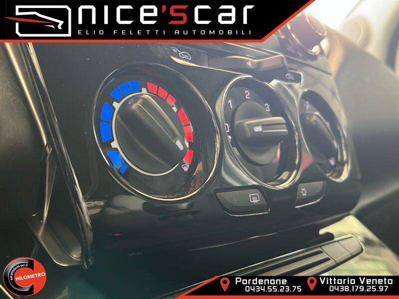 Lancia Ypsilon 1.0 FireFly 5 porte S&S Hybrid Ecochic Gold