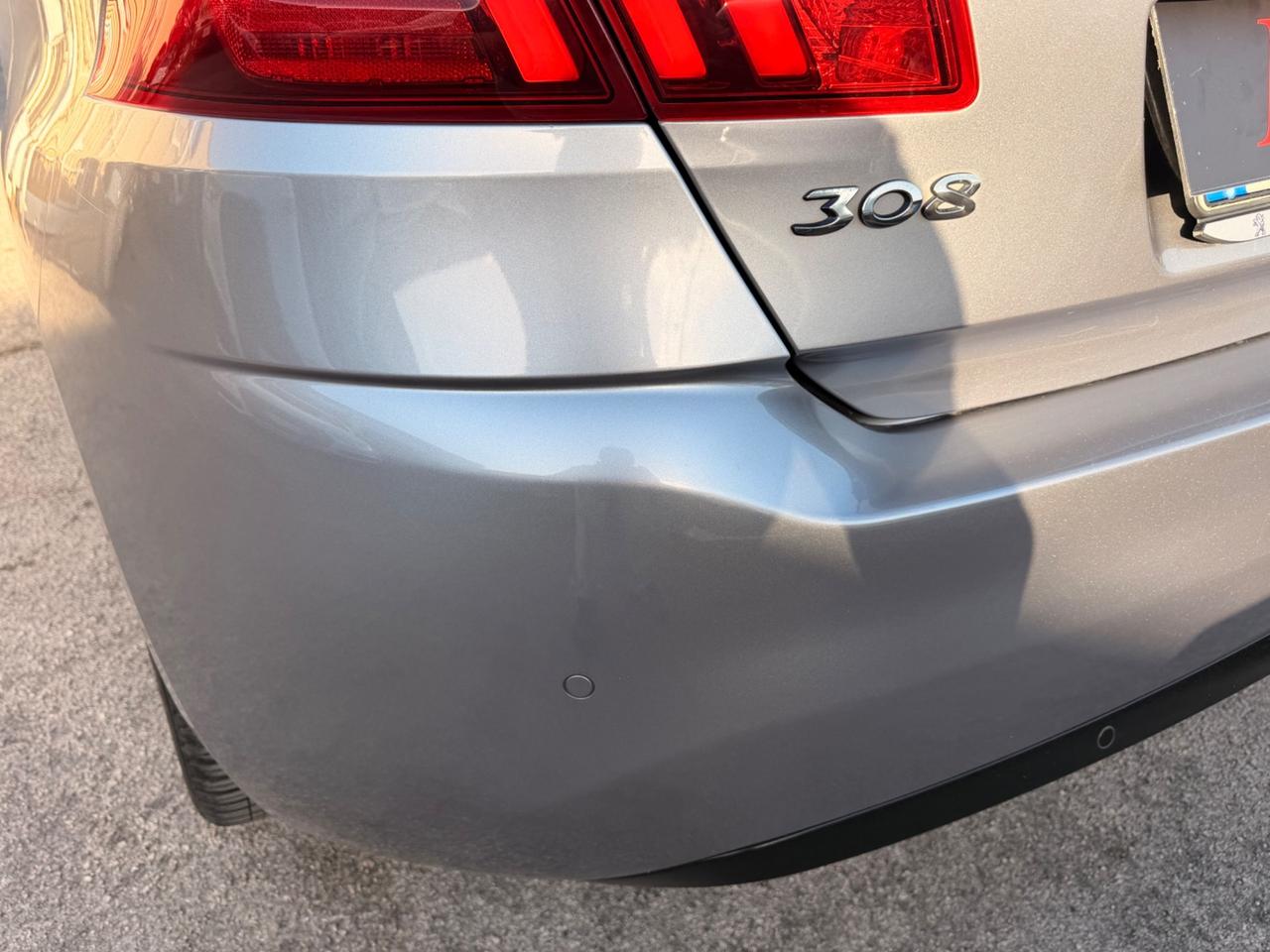 Peugeot 308 1.6 BlueHDi 120cv EAT6 Allure NAVI