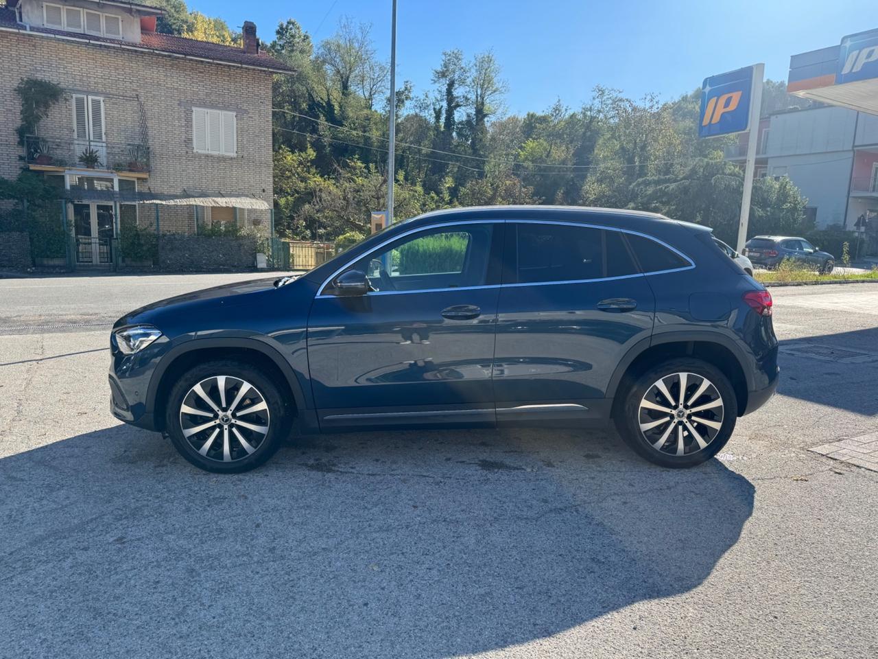 Mercedes-benz GLA 200d Premium Sport Plus