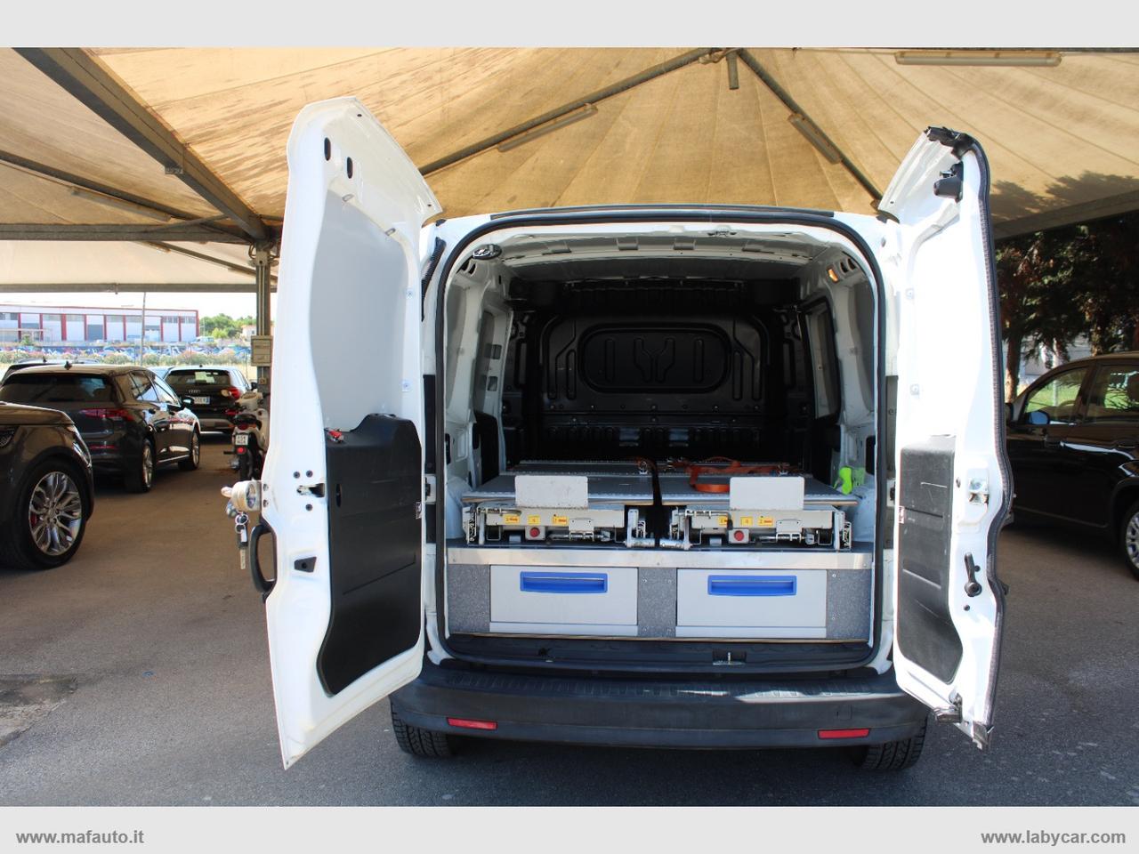 Doblò 1.6MJT 105 PL-TN Cargo Maxi Lam.SX