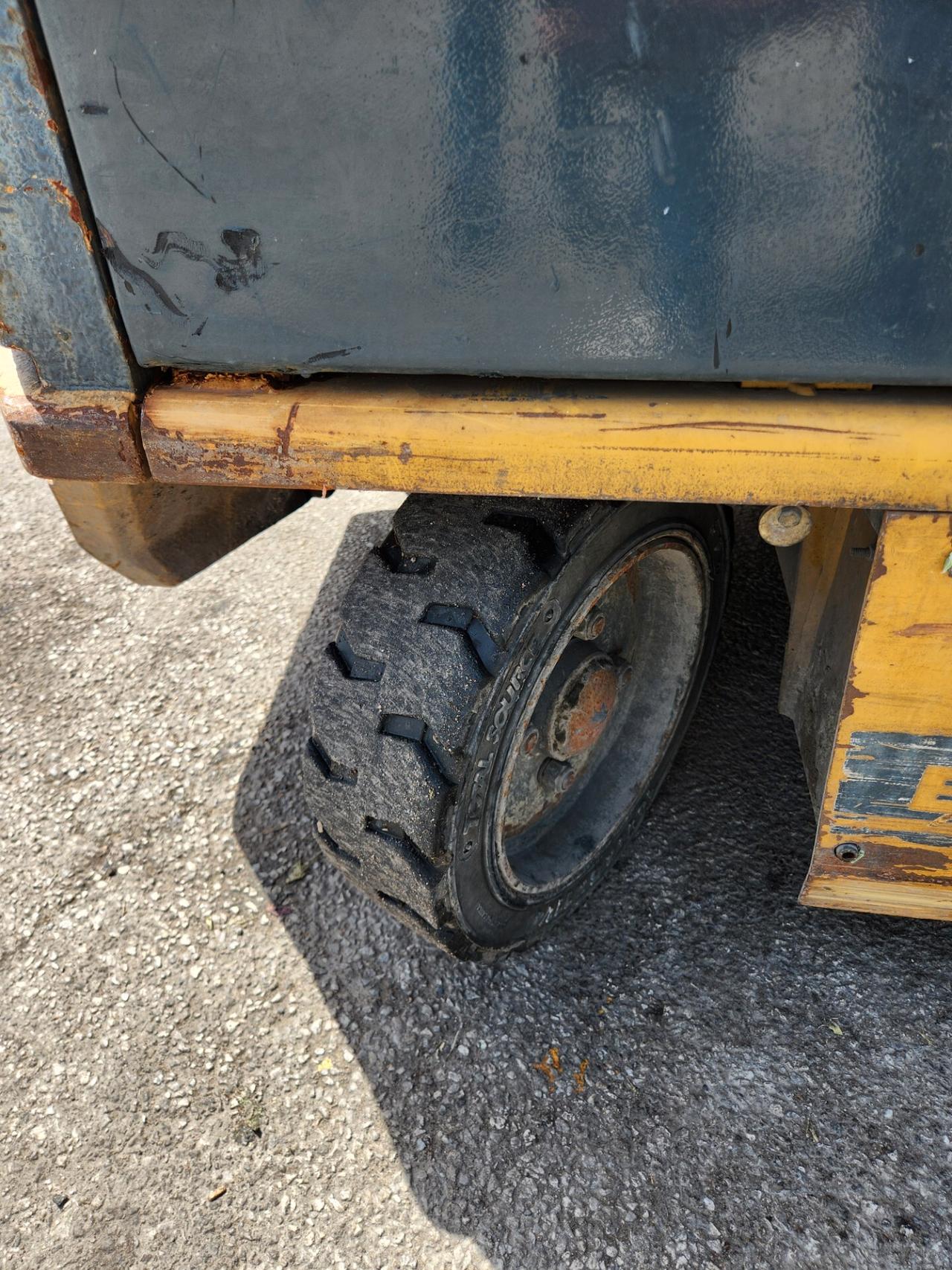 CARRELLO ELEVATORE CESAB MODELLO ECO KGA5