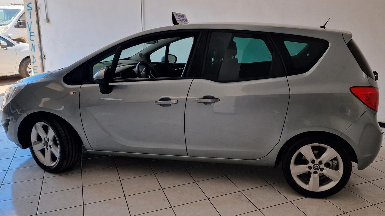 Opel Meriva 1.4 benzina.. KM 81 MILA