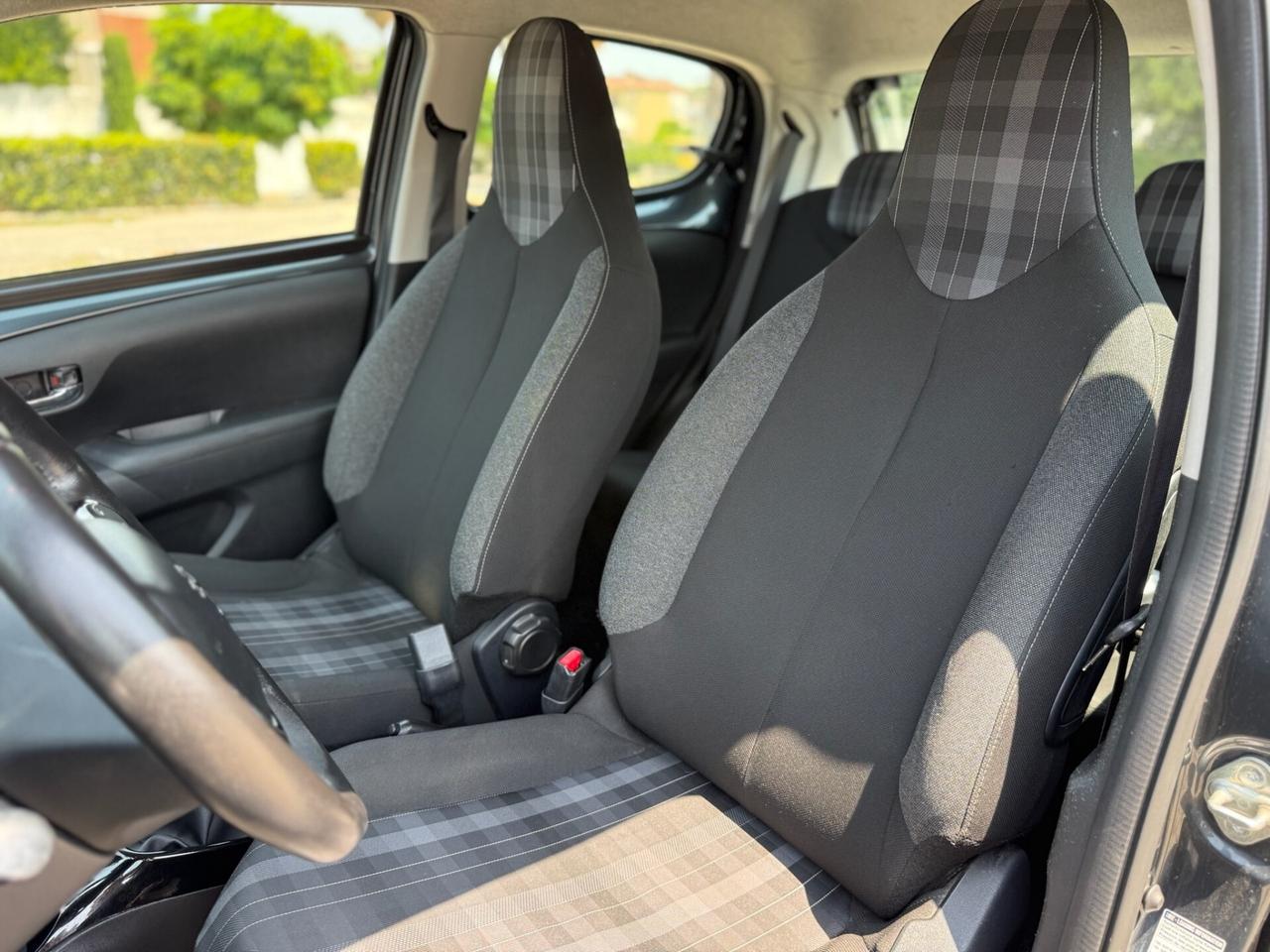 PEUGEOT 108 2018 1.0 VTi 72cv 5 porte Allure