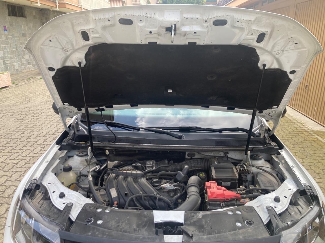 Dacia Duster 1.6 SCe GPL 4x2 Techroad
