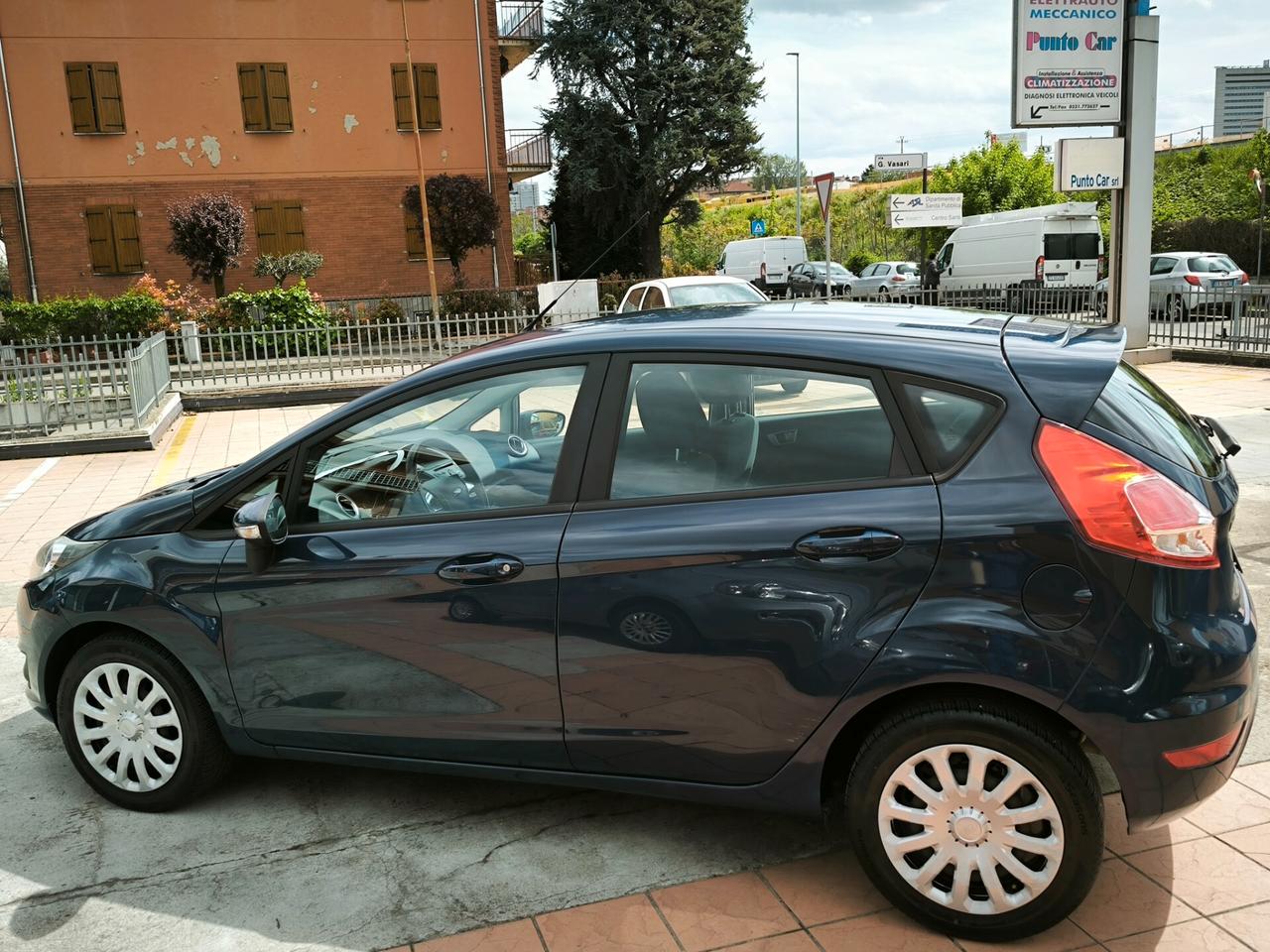 Ford Fiesta 1.4 5 porte Bz.- GPL Business