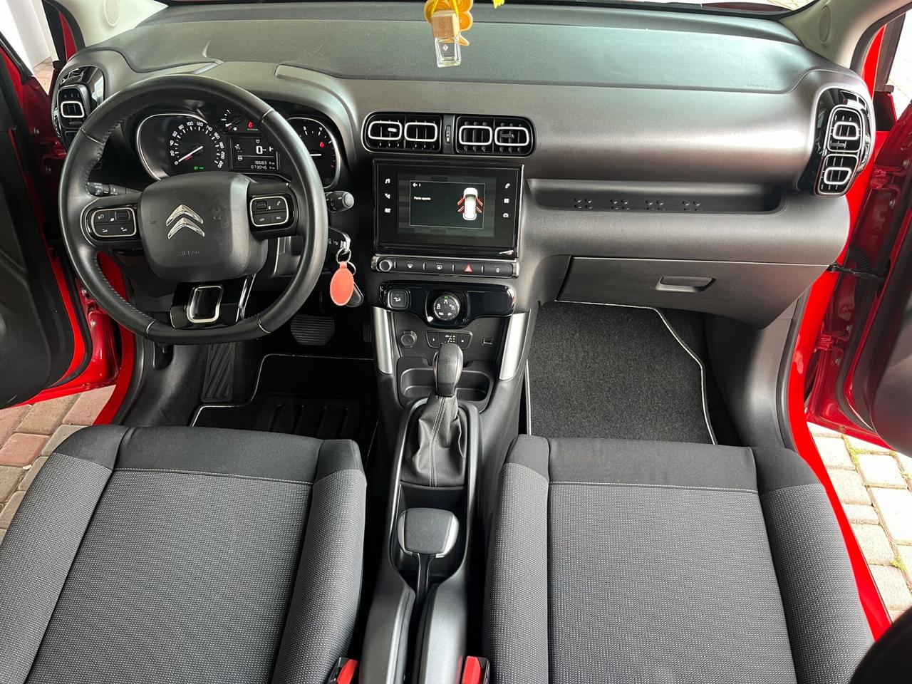 Citroen C3 Aircross C3 Aircross 1.5 bluehdi Shine 73.000 KM!!