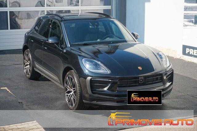 PORSCHE Macan 2.0