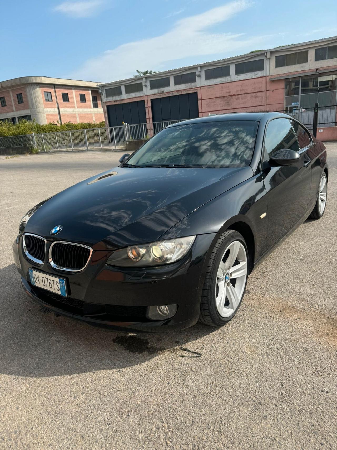 Bmw 320 320d cat Coupé Attiva