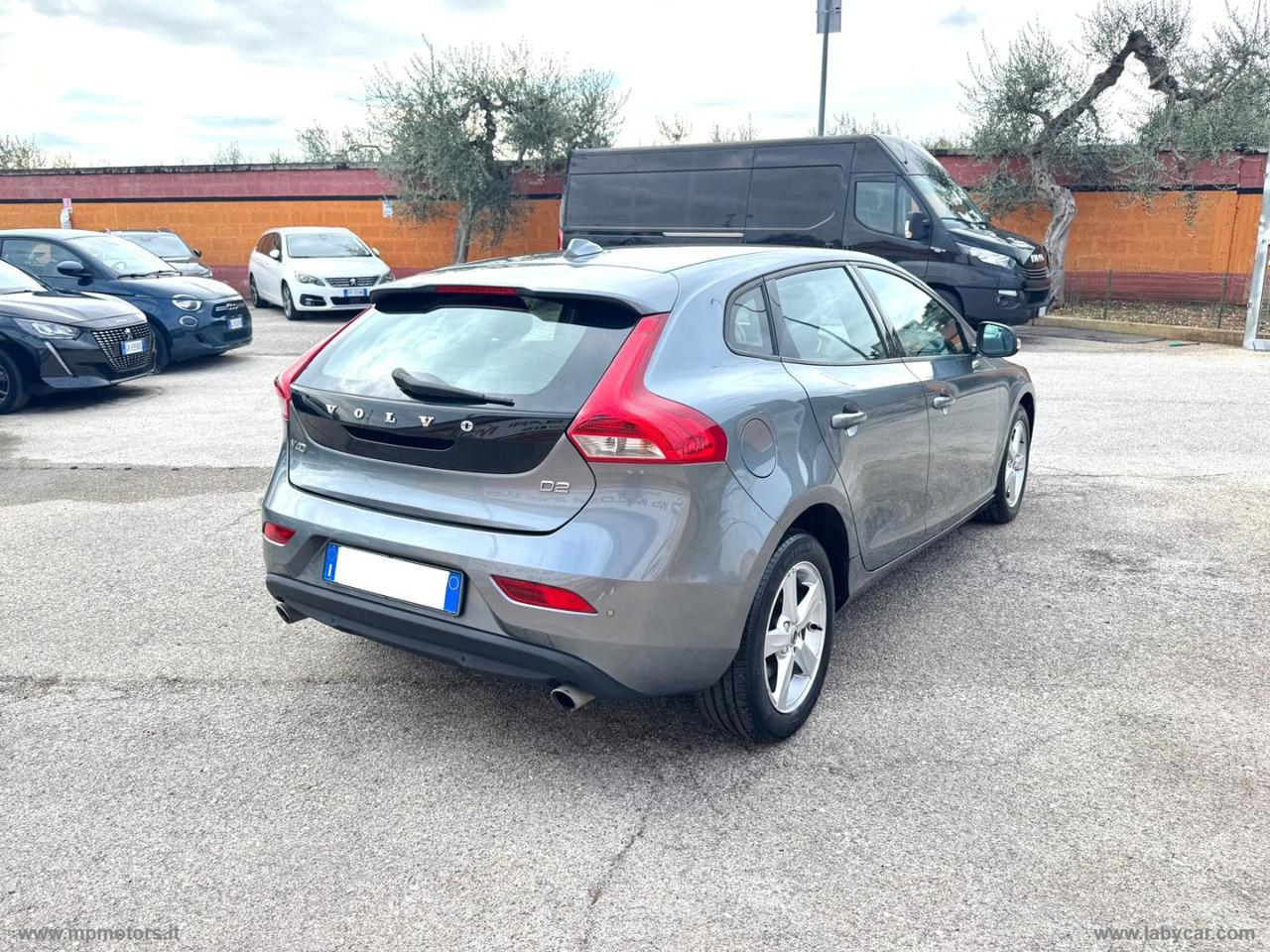 VOLVO V40 D2 BUSINESS 2.0 120CV