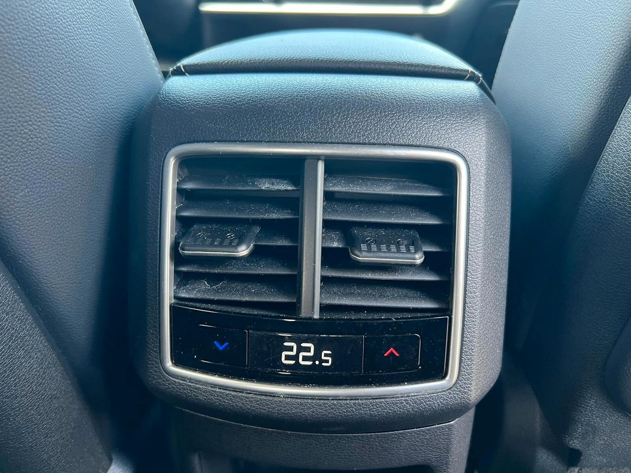 Kia Sportage 1.6 TGDi HEV AT GT-line Plus