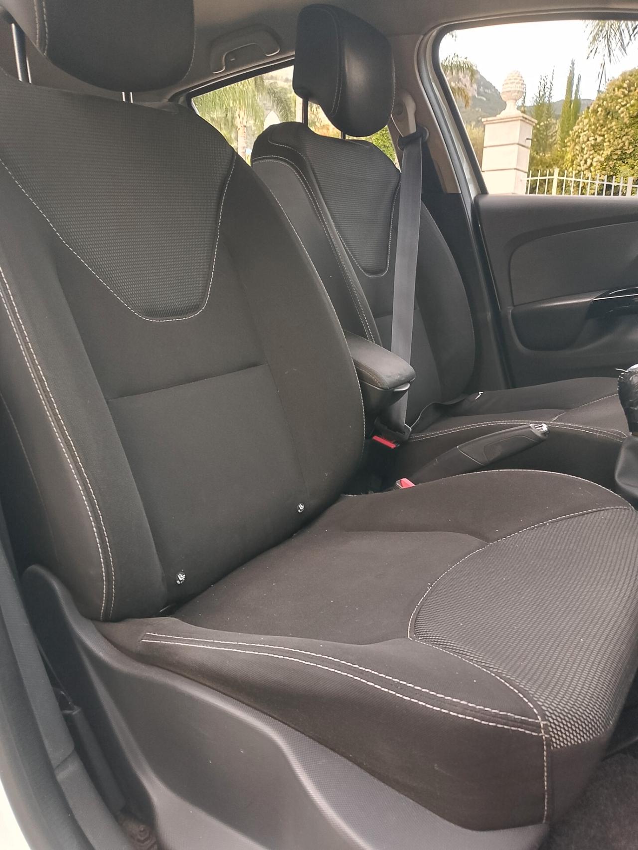 Renault Clio 1.5 dCi 8V 75CV 5 porte Wave