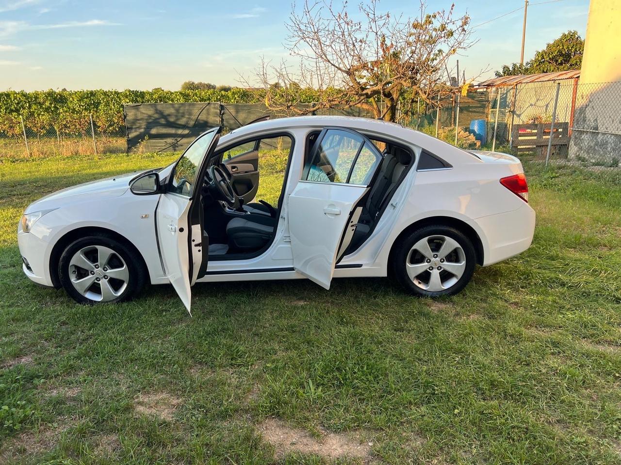 Chevrolet Cruze 2.0 Diesel 150CV 4 porte LT
