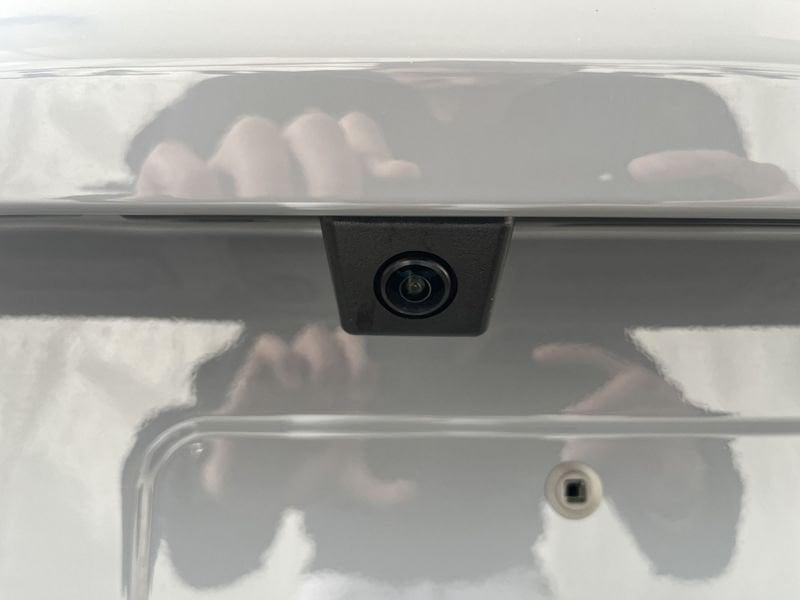 Jeep Avenger Avenger 1.2 Turbo 100 CV MHEV Summit