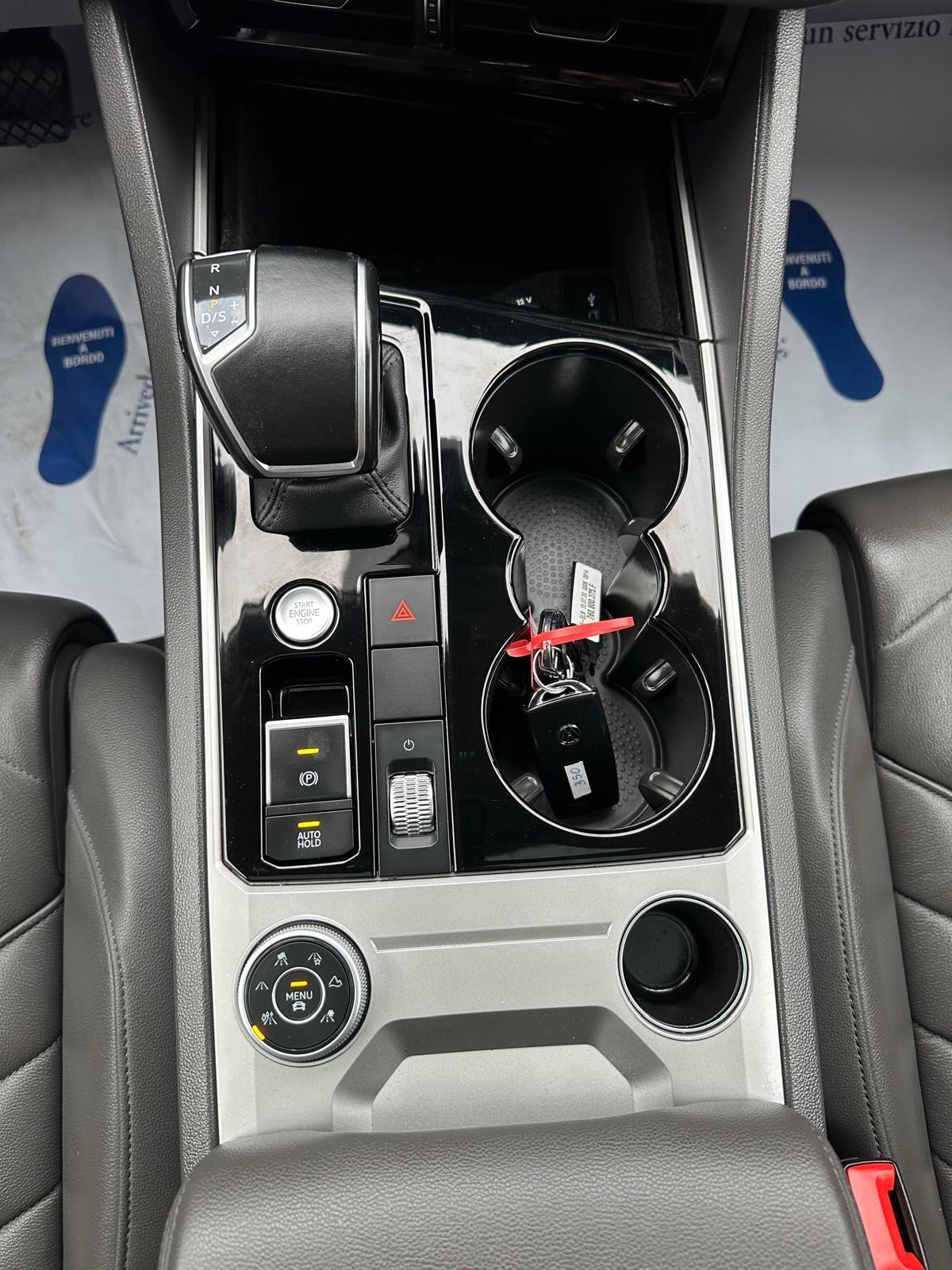 Volkswagen Touareg 3.0 V6 TDI SCR Atmosphere TETTO APRIBILE E INTERNI IN PELLE TOTALE CON MEMORIA