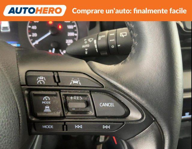 TOYOTA Yaris 1.5 Hybrid 5 porte Active