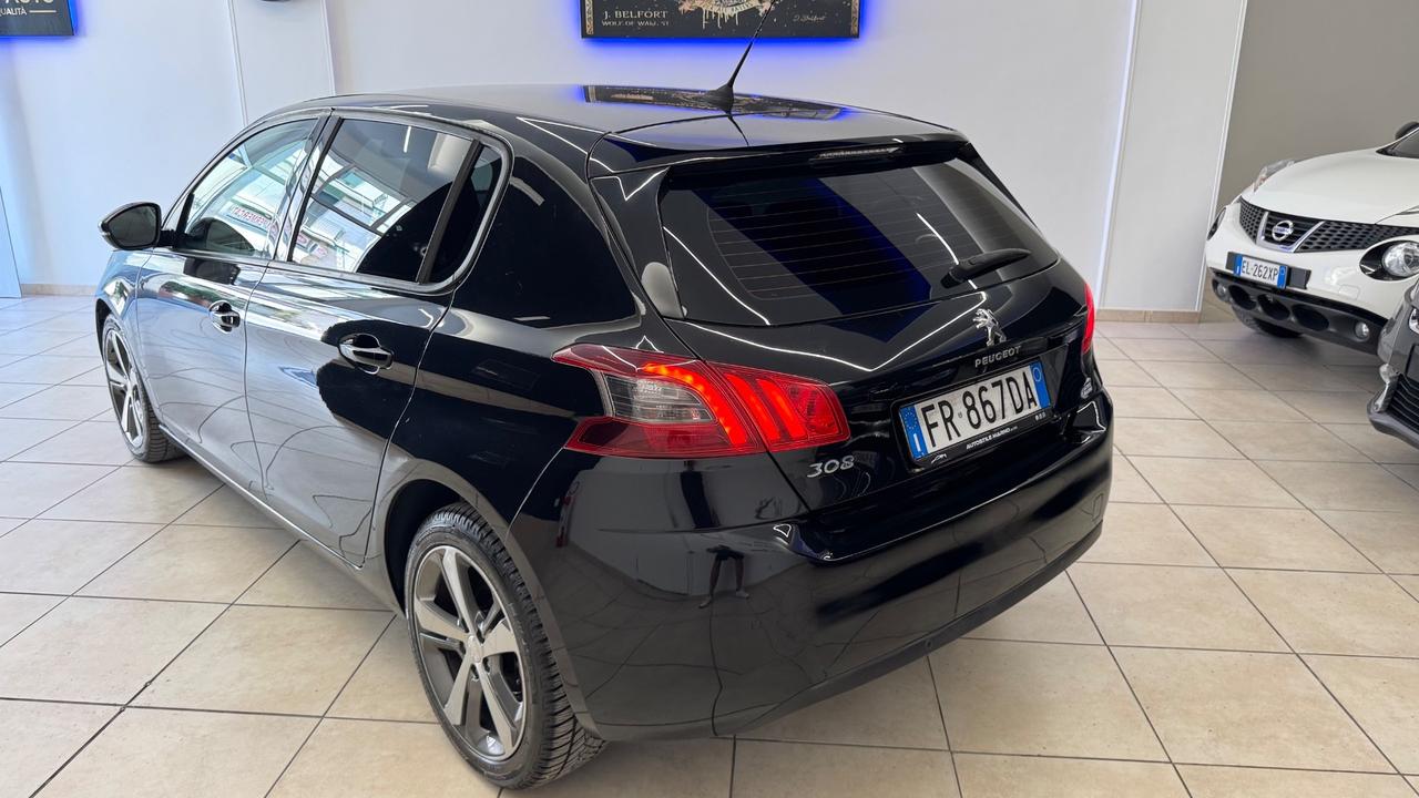 Peugeot 308 BlueHDi 120 S&S Allure-2018