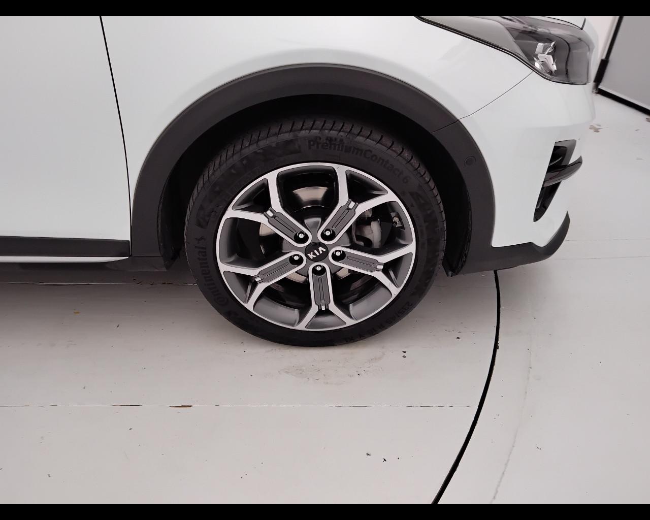 KIA XCeed 2019 - XCeed 1.6 crdi mhev High Tech Adas Pack Plus 136cv dct
