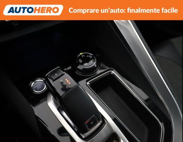 PEUGEOT 3008 BlueHDi 130 S&S Allure