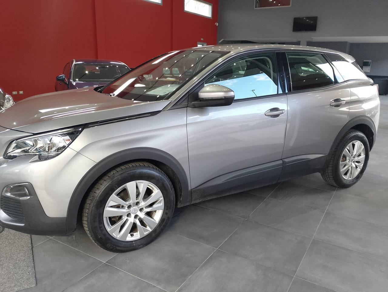 Peugeot 3008 BlueHDi 130 S&S Business