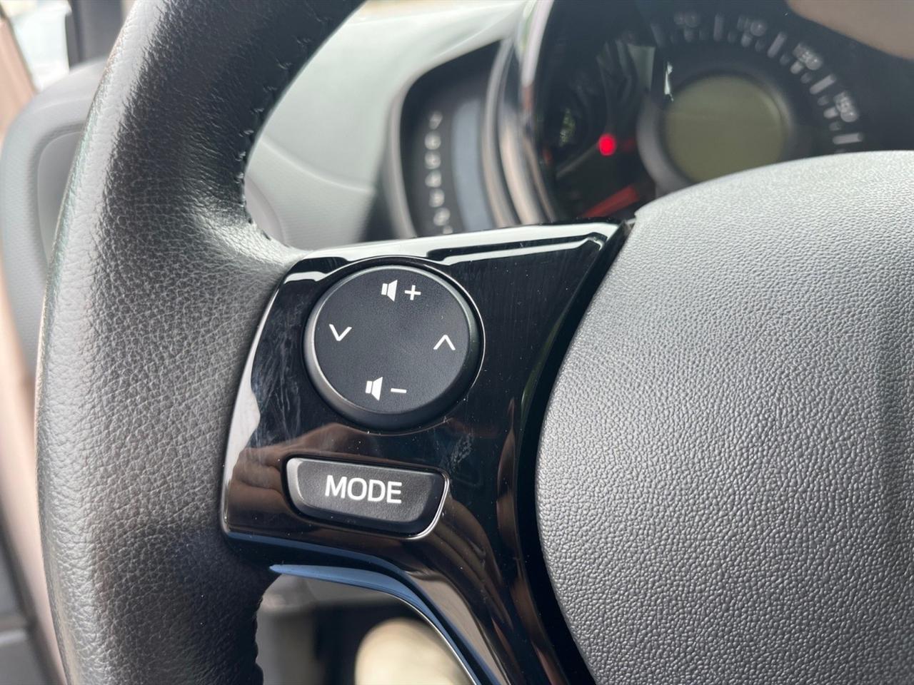 Citroen C1 5p 1.0 vti shine s&s 72cv