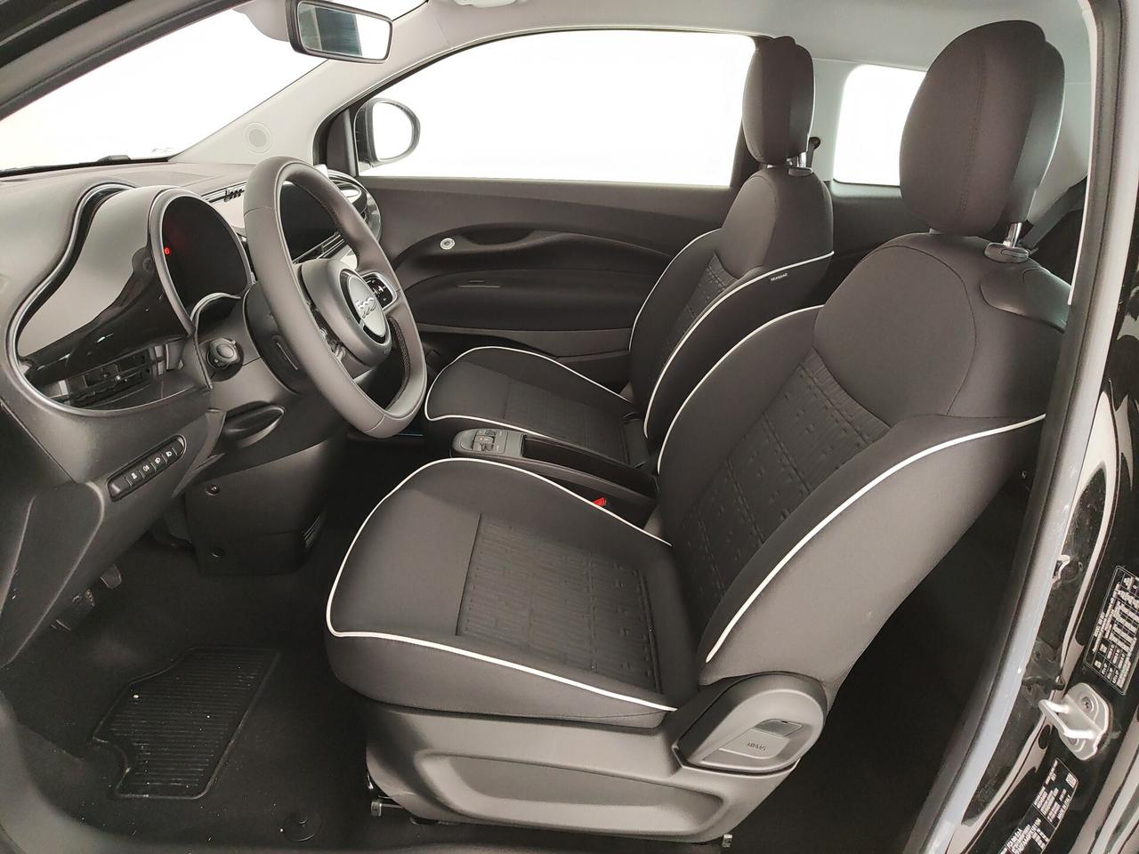 Fiat 500 500e Berlina 42 kWh