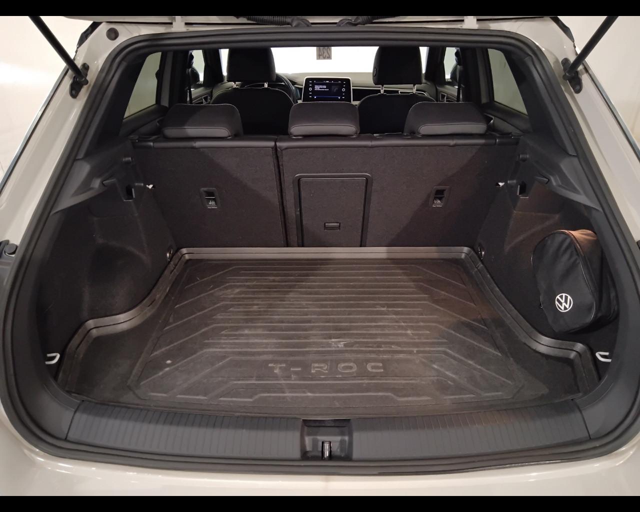 VOLKSWAGEN T-Roc I 2022 - T-Roc 1.0 tsi R-Line 110cv