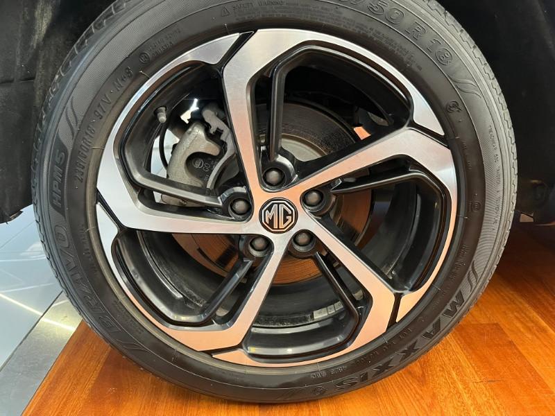 MG HS 1.5T-GDI AT Luxury